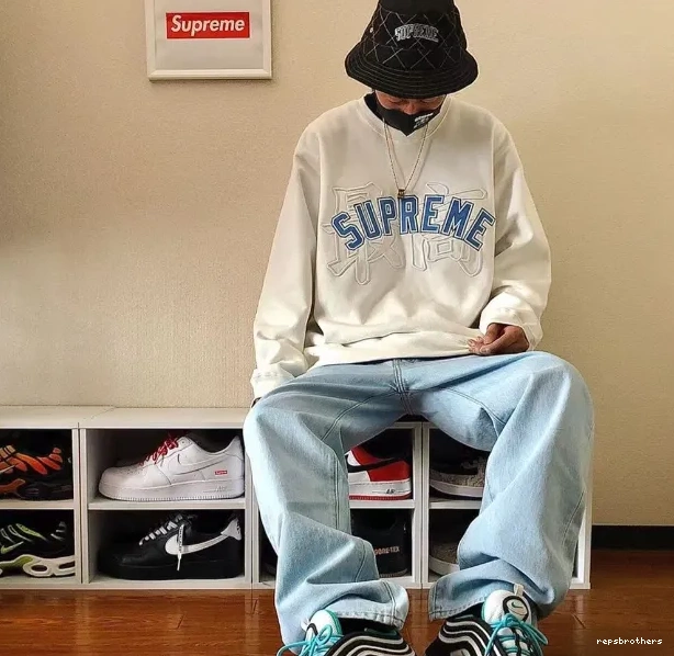 XL Royal Neck Round M Highest Grey Crewneck Hoodie Embroidered Blue 20SS L Black Logo White S Kanji 0709